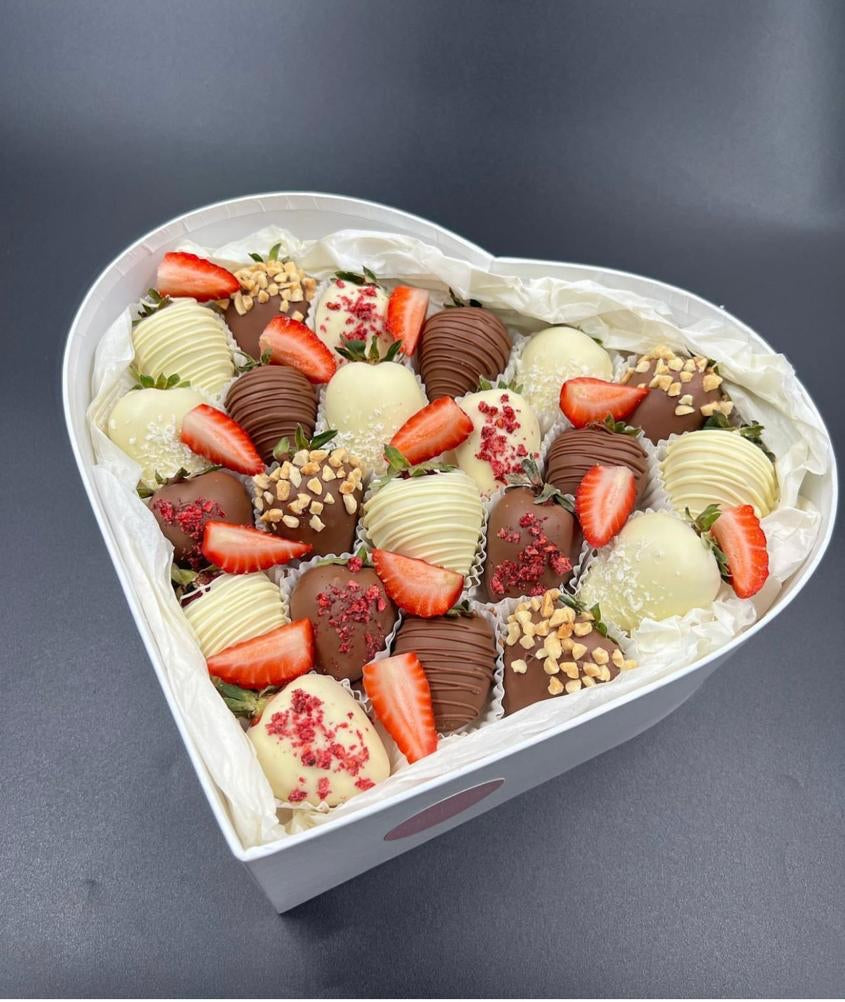 Strawberry heartbox